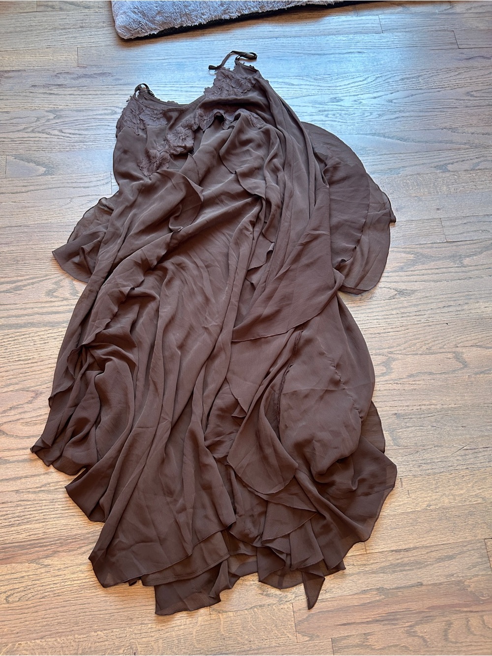 House of Harlow 1960 Maxi Dress brown lace multi layer tiered spaghetti strap - Picture 7 of 8